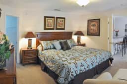Breezy Oak Villa - Image 4