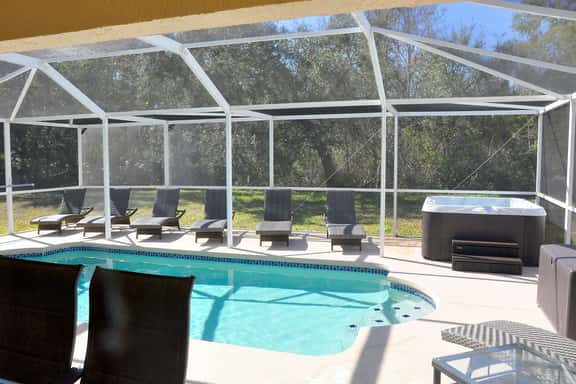 Happy Oak Villa - Image 1