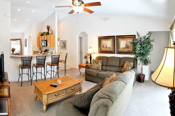 Breezy Oak Villa - Image 2